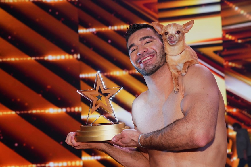 Christian Stoinev und Hund Percy sind die strahlenden Sieger beim "Supertalent".