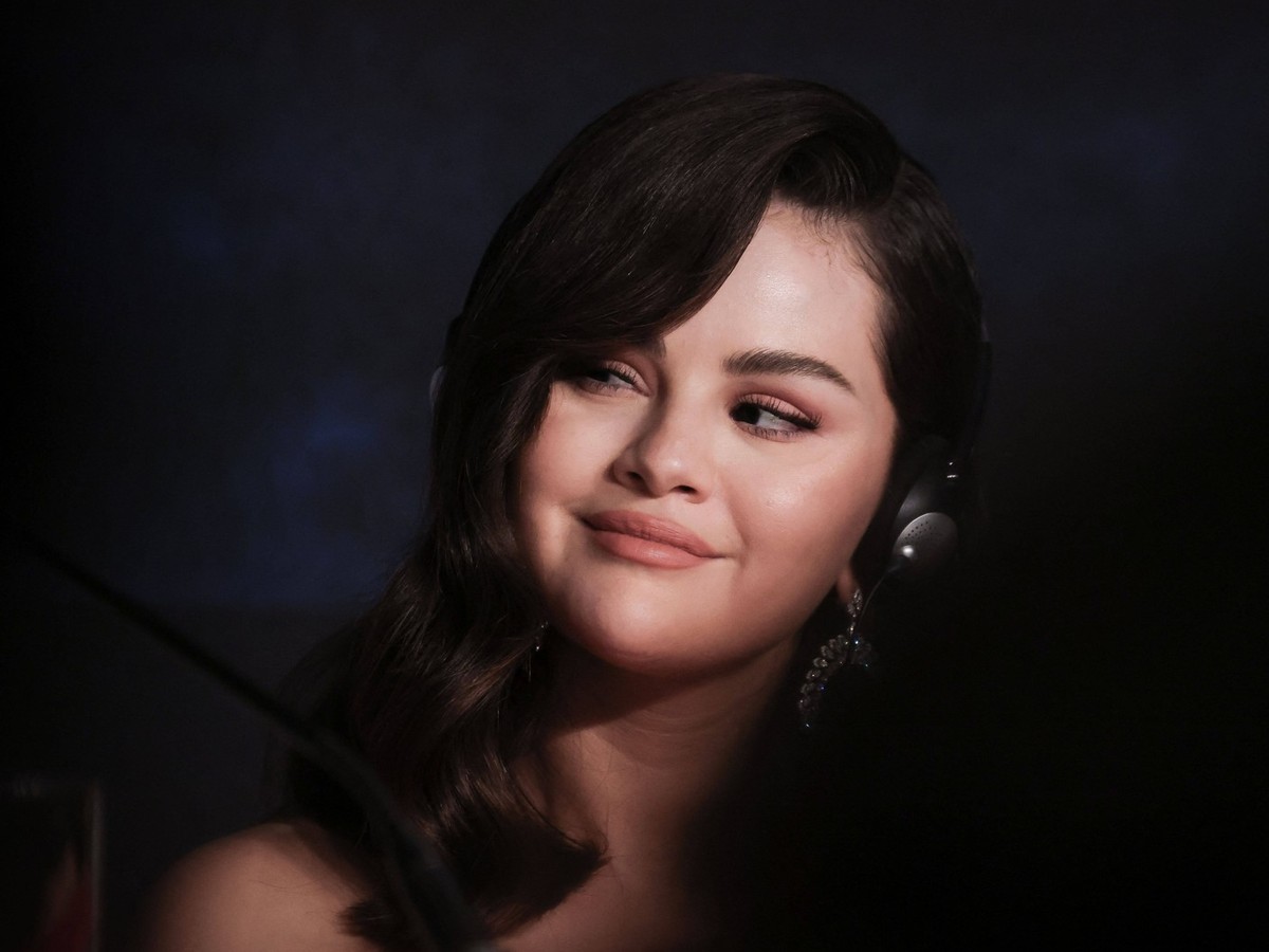 Cannes Emilia Perez Press Conference DB Selena Gomez attending the Emilia Perez press conference ahead of the 77th annual Cannes Film Festival at Palais des Festivals on May 19, 2024 in Cannes, France ...
