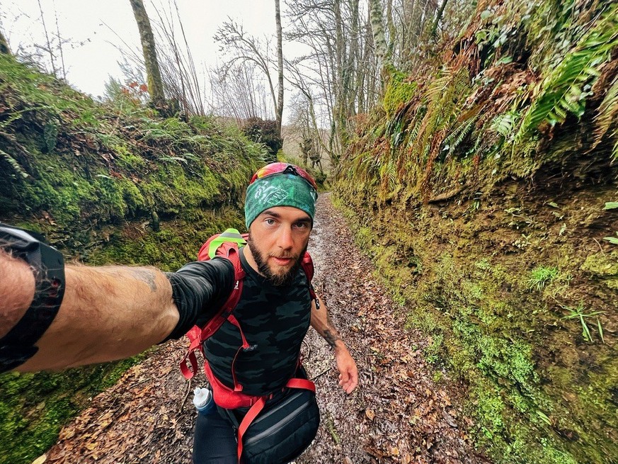 Dmytro Sharov während seiner Tour auf dem Jakobsweg.