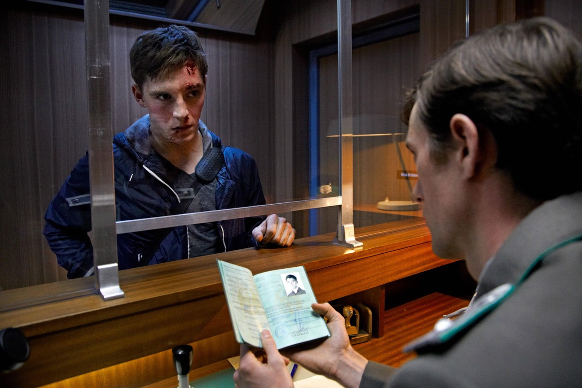 DEUTSCHLAND 83, from left: Jonas Nay, Maximilian Klas back to camera, Cold Fire , Season 1, ep. 105, aired July 15, 2015. photo: Laura Deschner / Sundance Channel / Courtesy: Everett Collection Sundan ...