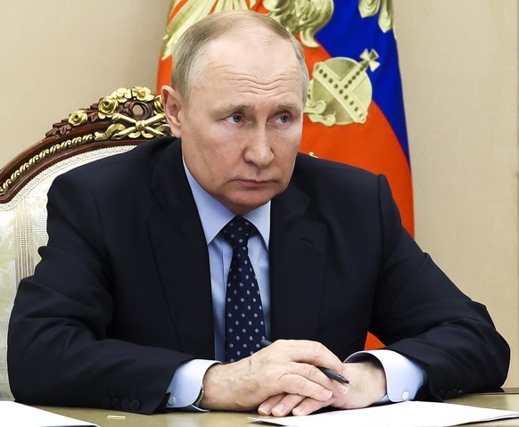 Wladimir Putin wirft mit Drohungen um sich. Ein Außenpolitiker hat dazu eine klare Meinung.