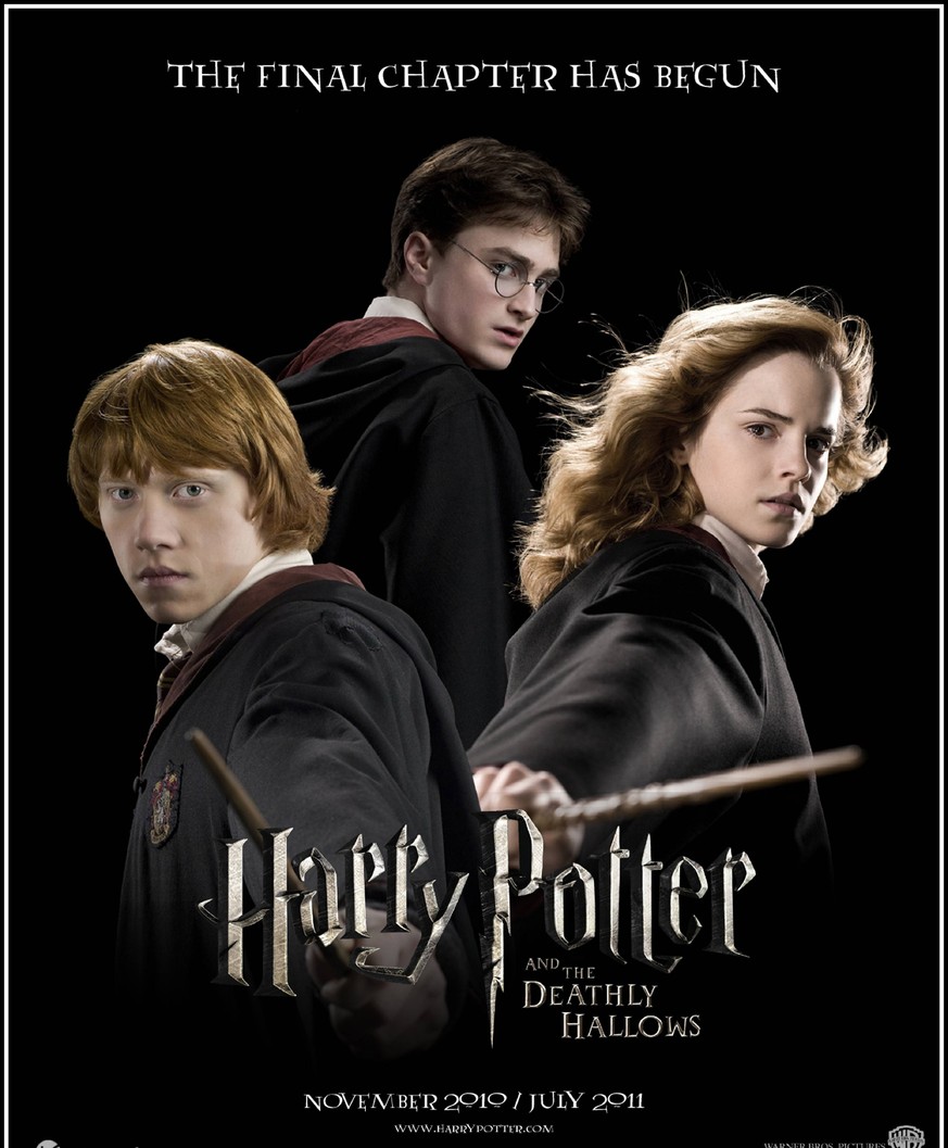 Warner Bros. - Heyday Films / DR HARRY POTTER ET LES RELIQUES DE LA MORT (HARRY POTTER AND THE DEATHLY HALLOWS) de David Yates 2010 USA/GB affiche teaser US Daniel Radcliffe, Rupert Grint et Emma Wats ...