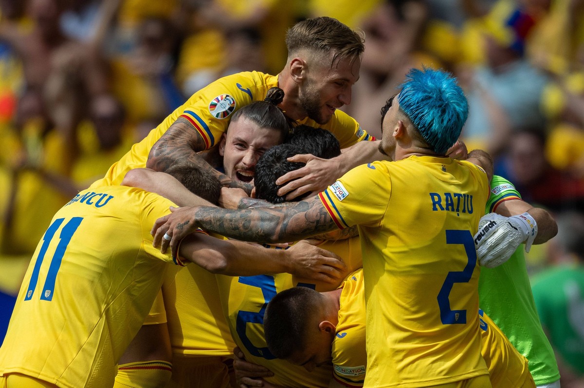 Tor zum 1:0 durch Nicolae Claudiu Stanciu Rumaenien, 21, GER, Rumaenien vs. Ukraine, Fussball Europameisterschaft, UEFA EURO, EM, Europameisterschaft,Fussball 2024, Gruppe E, 1. Spieltag, 17.06.2024,  ...