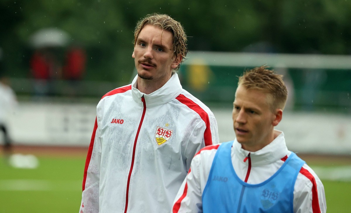 28.07.25 VfB Stuttgart Trainingslager Tegernsee 2025 Deutschland, Rottach-Egern, 28.07.2025, Fussball, Bundesliga, VfB Stuttgart, Trainingslager Tegernsee 2025: v.l. Nick Woltemade, Chris F�hrich. *** ...