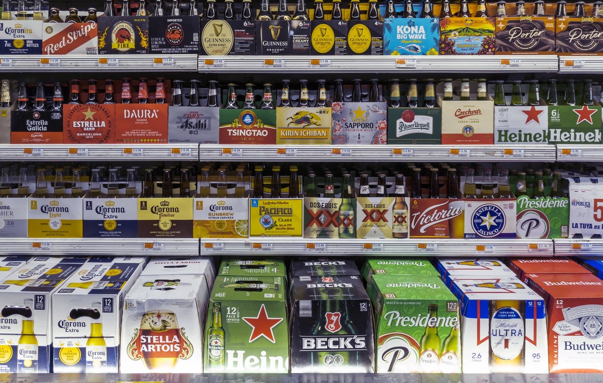 Beer strike ends Beer selection in a supermarket in New York on Wednesday, April 16, 2025. Manhattan Beer and Beverage Distributors announced that the short-lived strike by its workers is over. PUBLIC ...