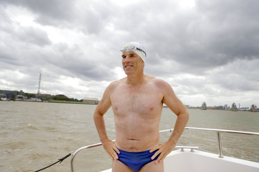 Lewis Pugh - Seven Seas challange Photo call London. UK. Endurance swimmer , speaker and ocean advocate- Lewis Pugh became the first person to swim the Seven Seas . He completed his final swim from So ...