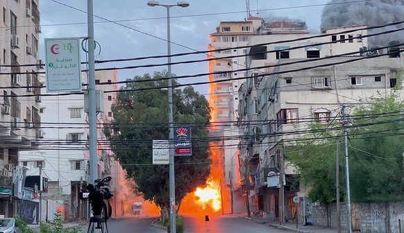 Destruction in Gaza after Israeli offensive against Hamas GAZA, PALESTINE, 07.10.2023: CONFLICT-ISRAEL-PALESTINE - Damage caused by the Israeli offensive in the city of Gaza, Palestine, this Saturday  ...