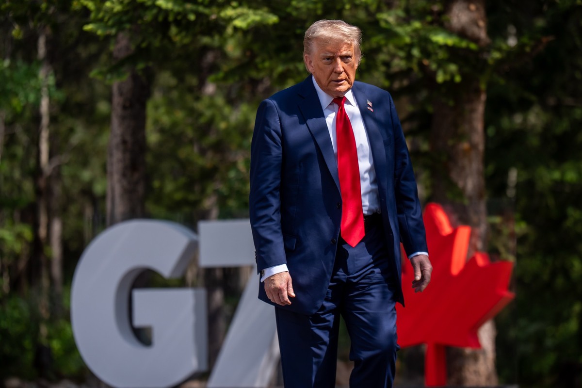 16.06.2025, Kanada, Kananaskis: US-Präsident Donald Trump kommt zum G7-Gipfel an der Pomeroy Kananaskis Mountain Lodge an. Foto: Michael Kappeler/dpa-Pool/dpa +++ dpa-Bildfunk +++