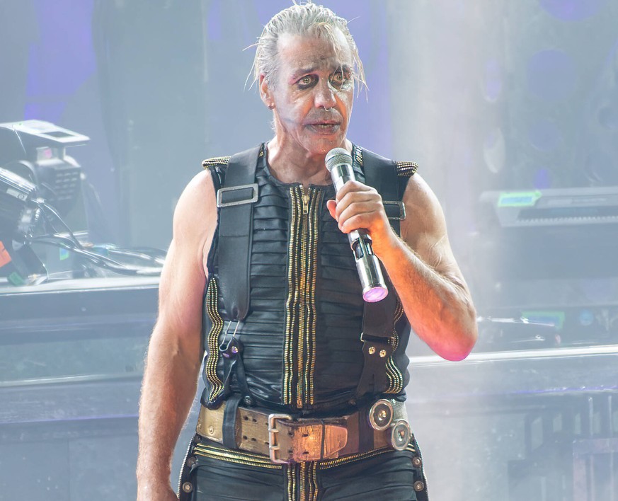 Rammstein Konzert in Aarhus Rammstein live in Aarhus, Denmark Aarhus, Denmark. 22nd, June 2022. The German industrial metal band Rammstein performs a live concert at Ceres Park in Aarhus. Here vocalis ...