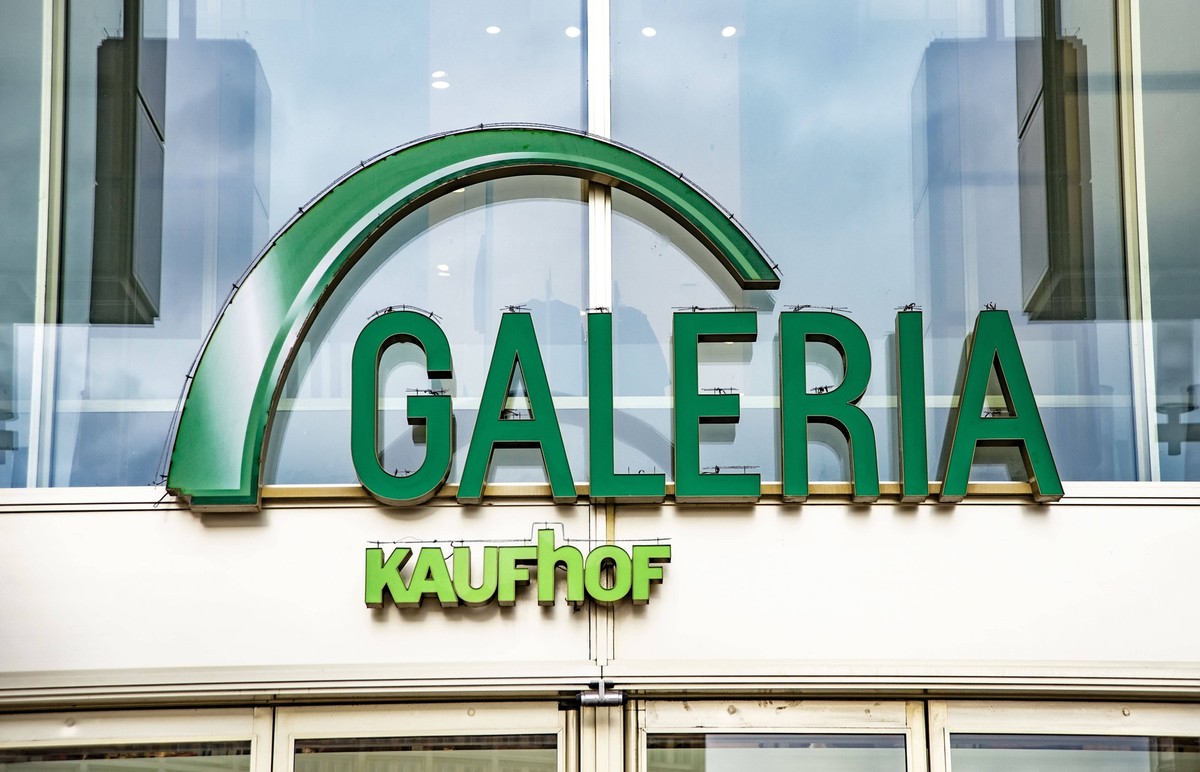 16 . 04 . 2024 , Berlin / Mitte : Galeria Kaufhof am Alexanderplatz . *** 16 04 2024 , Berlin Mitte Galeria Kaufhof am Alexanderplatz