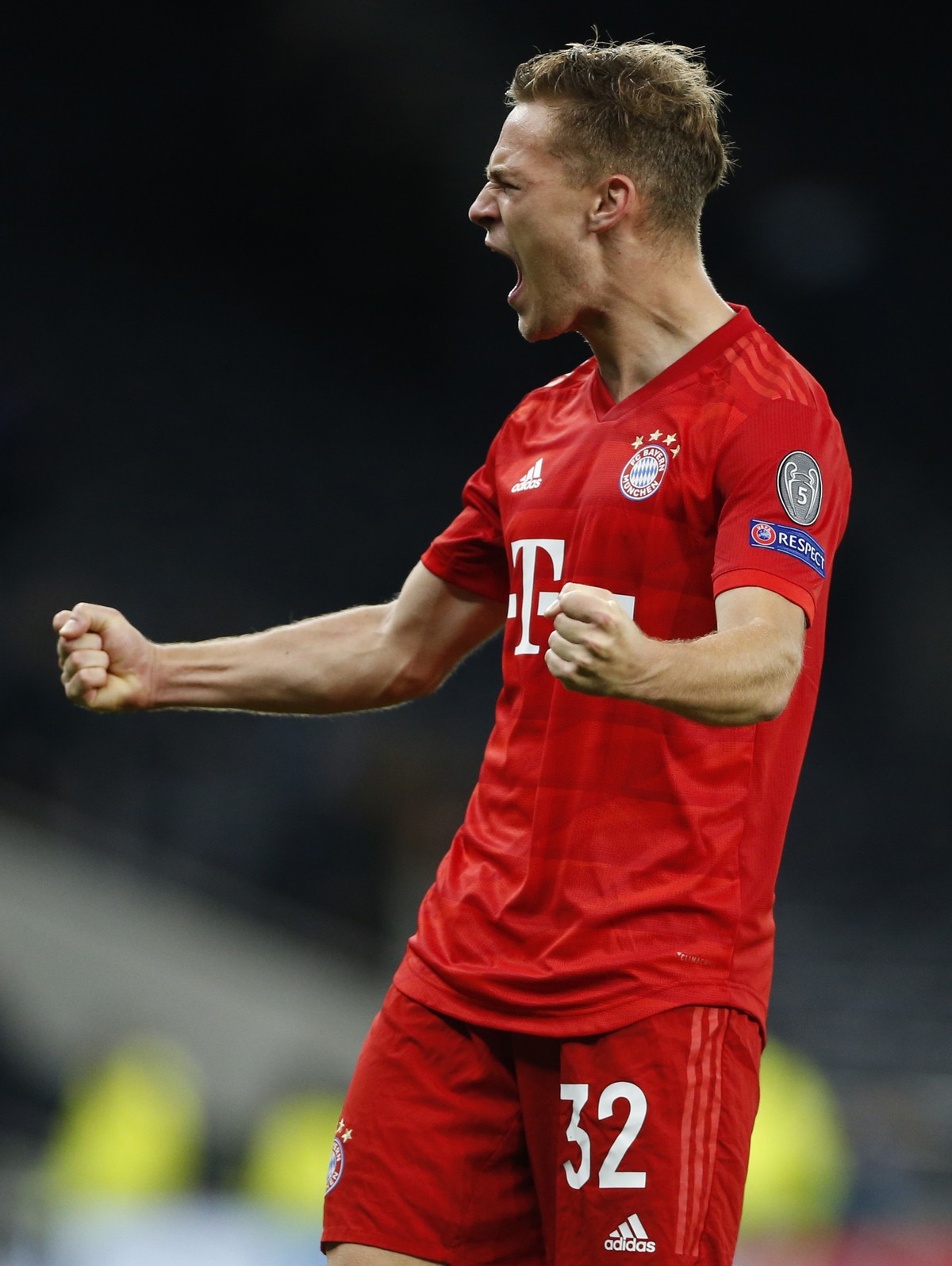 191002 -- LONDON, Oct. 2, 2019 Xinhua -- Bayern Munich s Joshua Kimmich celebrates victory after the UEFA Champions League Group B match between Tottenham Hotspur and Bayern Munich at The Tottenham Ho ...