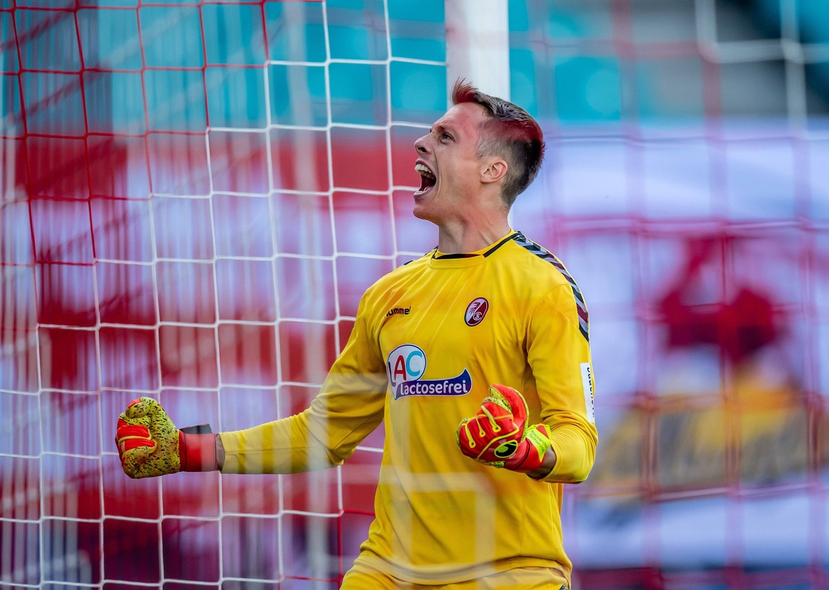 Beim SC Freiburg erlebte Alexander Schwolow seine erfolgreichste Zeit.
