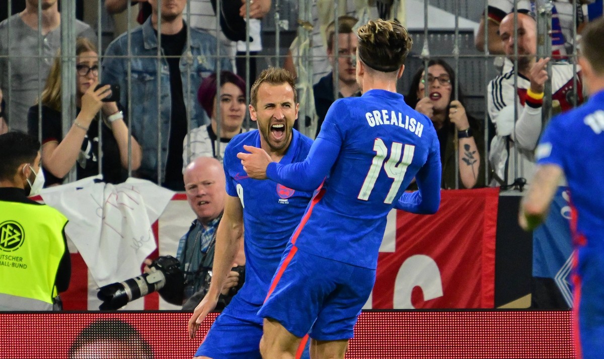 07.06.2022 - UEFA Nations League - L�nderspiel: Deutschland Germany gg England United Kingdom - / - Torjubel Jubel Freude nach Treffer Tor Torschu� zum 1:1 durch Harry Kane 9, England mit Jack Grealis ...