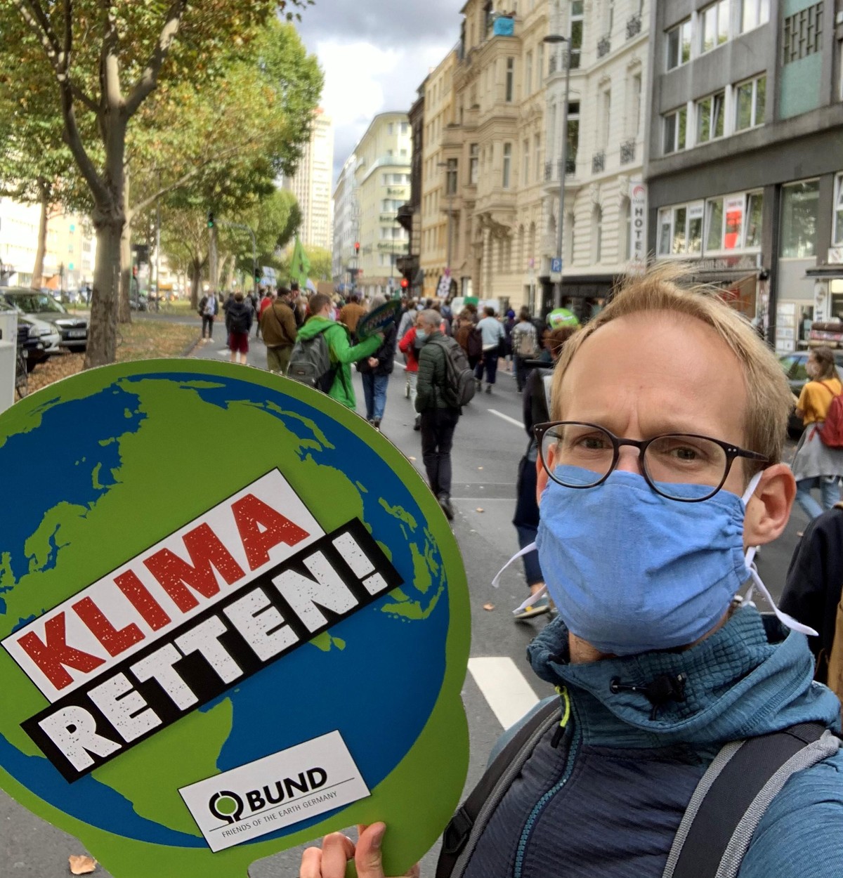 Um mehr Klimaschutz zu fordern, nimmt Daniel Obst sich freitags frei – und geht mit Fridays for Future auf die Straße.