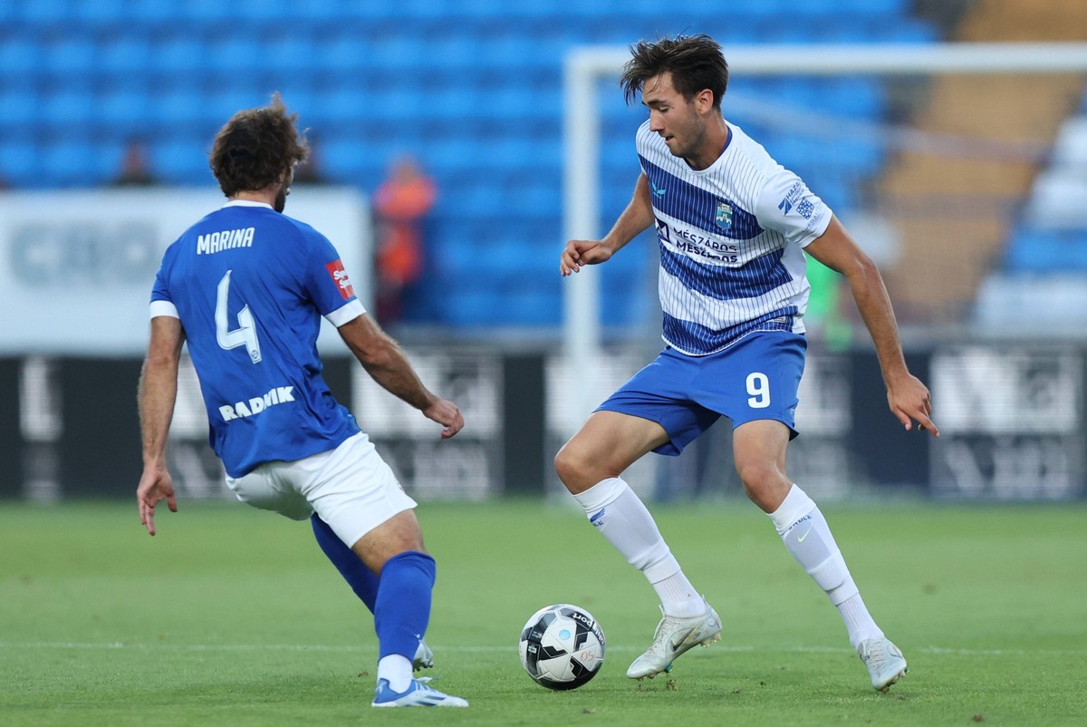 Osijek: NK Osijek i NK Slaven Belupo u utakmici 3. kola Prve HNL 31.07.2022., Osijek - 3. kolo SuperSport Hrvatske nogometne lige, NK Osijek - NK Slaven Belupo. Dion Drena Beljo DavorxJavorovic/PIXSEL ...