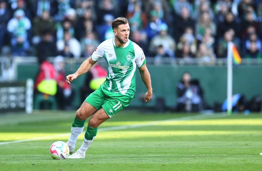 02.04.2023, Bremen: Fußball: Bundesliga, Werder Bremen - TSG 1899 Hoffenheim, 26. Spieltag, wohninvest Weserstadion. Werders Niclas Füllkrug am Ball. Foto: Carmen Jaspersen/dpa - WICHTIGER HINWEIS: Ge ...