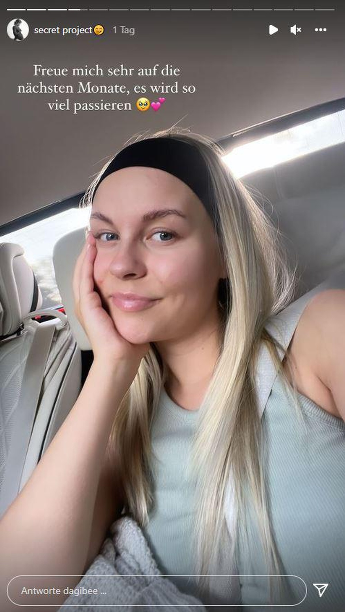 Dagi Bee deutet Großes für die Zukunft an.