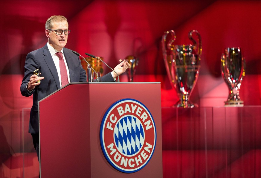 Jan-Christian Dreesen , managing financial director FCB at the annual general Meeting , FC BAYERN MÜNCHEN in Audi Dome Munich, November 25, 2021, Season 2021/2022,