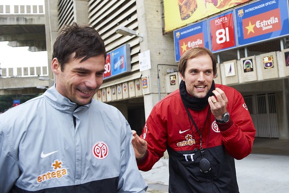 Bildnummer: 12309731 Datum: 06.01.2011 Copyright: imago/Jan Huebner
06.01.2011, 1. Bundesliga, FSV Mainz 05 im Trainingslager in Barcelona (L-R) Zsolt L�w (FSV Mainz 05), Trainer Thomas Tuchel (FSV M ...