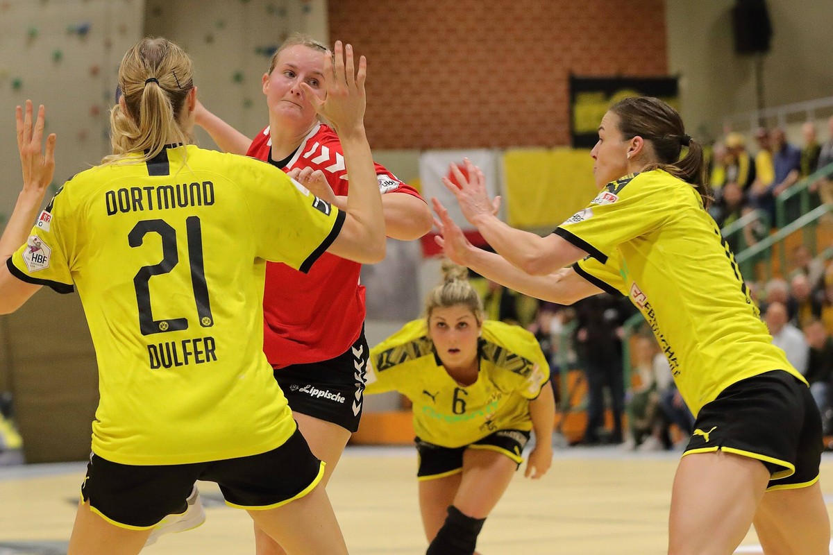 20018-BVB-Handballdamen vs HSG Blomberg-Lippe HBF 1.BL, Saison 2019/2011.Spieltag Sporthalle Wellinghofen, Im Lieberfeld 13, 44625 Dortmund BVB-Handballdamen-Bundesliga-Spiel 2019/20 Dortmund *** 2001 ...
