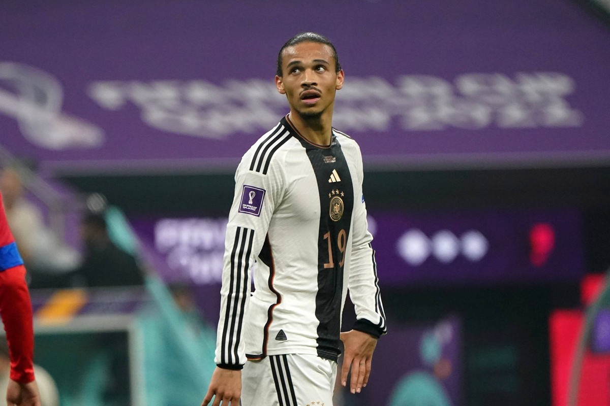 Fussball , Nationalmannschaft, FIFA WM 2022, Fussball World Cup Qatar 2022, GruppenPhase,Costa Rica-Deutschland , 01.12.2022, Al Bayt Stadion, Doha Qatar, Leroy Sane, Deutschland Aktion, Einzelbild Fo ...