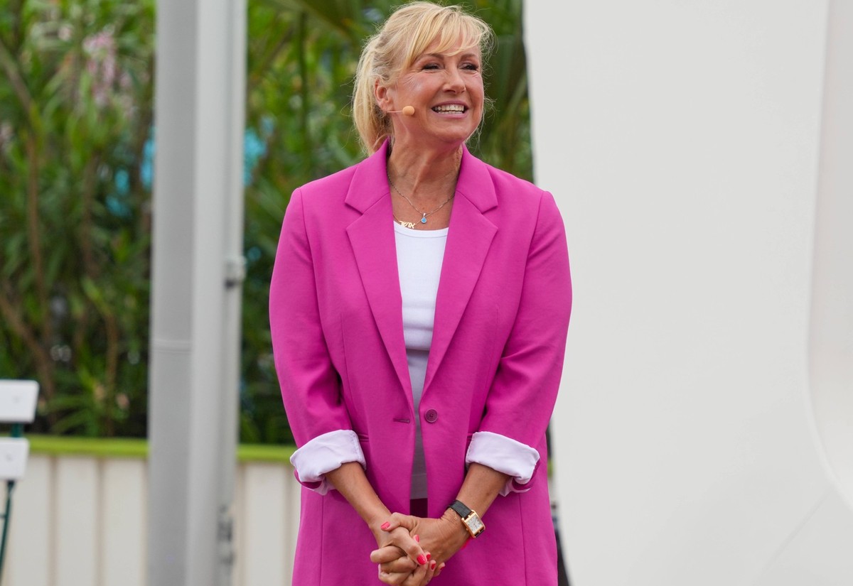 ZDF - Fernsehgarten. Moderatorin Andrea Kiwi Kiewel in der Unterhaltungsshow ZDF Fernsehgarten am 19.05.2024 in Mainz. Mainz ZDF - Fernsehgarten Rheinland-Pfalz *** ZDF Fernsehgarten presenter Andrea  ...
