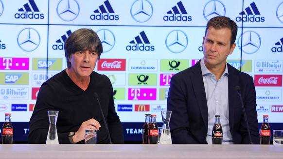 29.08.2018, Deutschland, Muenchen - Fussball - DFB Pressekonferenz. Im Bild Bundestrainer Joachim Loew und Manager der Nationalmannschaft Oliver Bierhoff. DFB Pressekonferenz Muenchen *** 29 08 2018 G ...