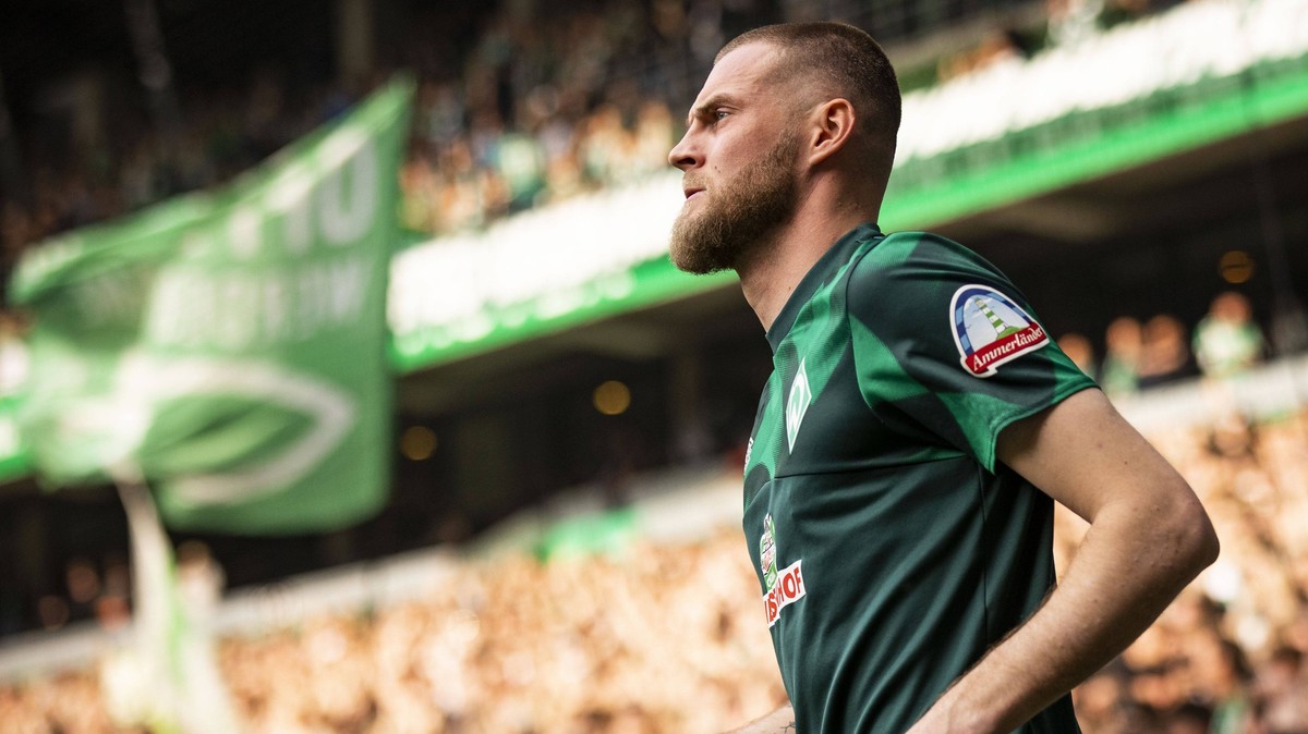 GER, 1.FBL, SV Werder Bremen vs FC Bayern München / 06.05.2023, wohninvest WESERSTADION, GER, 1.FBL, SV Werder Bremen vs FC Bayern München im Bild Marvin Duksch Werder Bremen 07 läuft in das Stadion e ...