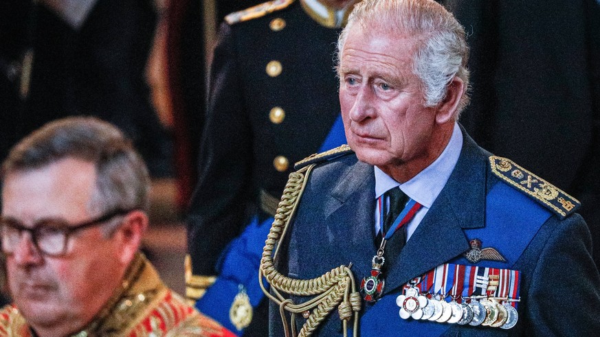 . 14/09/2022. London, United Kingdom.The coffin of Queen Elizabeth II at Westminster Hall in London accompanied by King Charles III and other members of the Royal Family, including Camilla, The Queen  ...