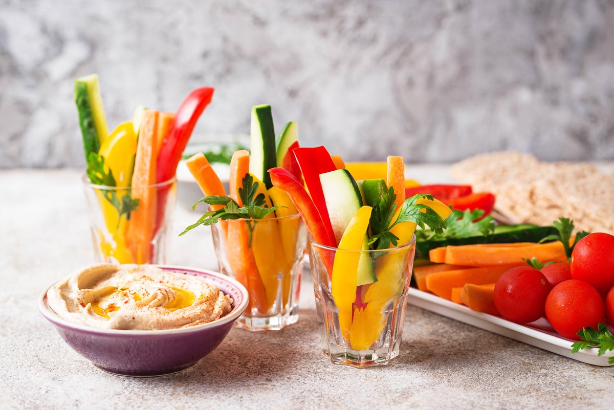 Es gibt kaum einen beliebteren Dip als Hummus.