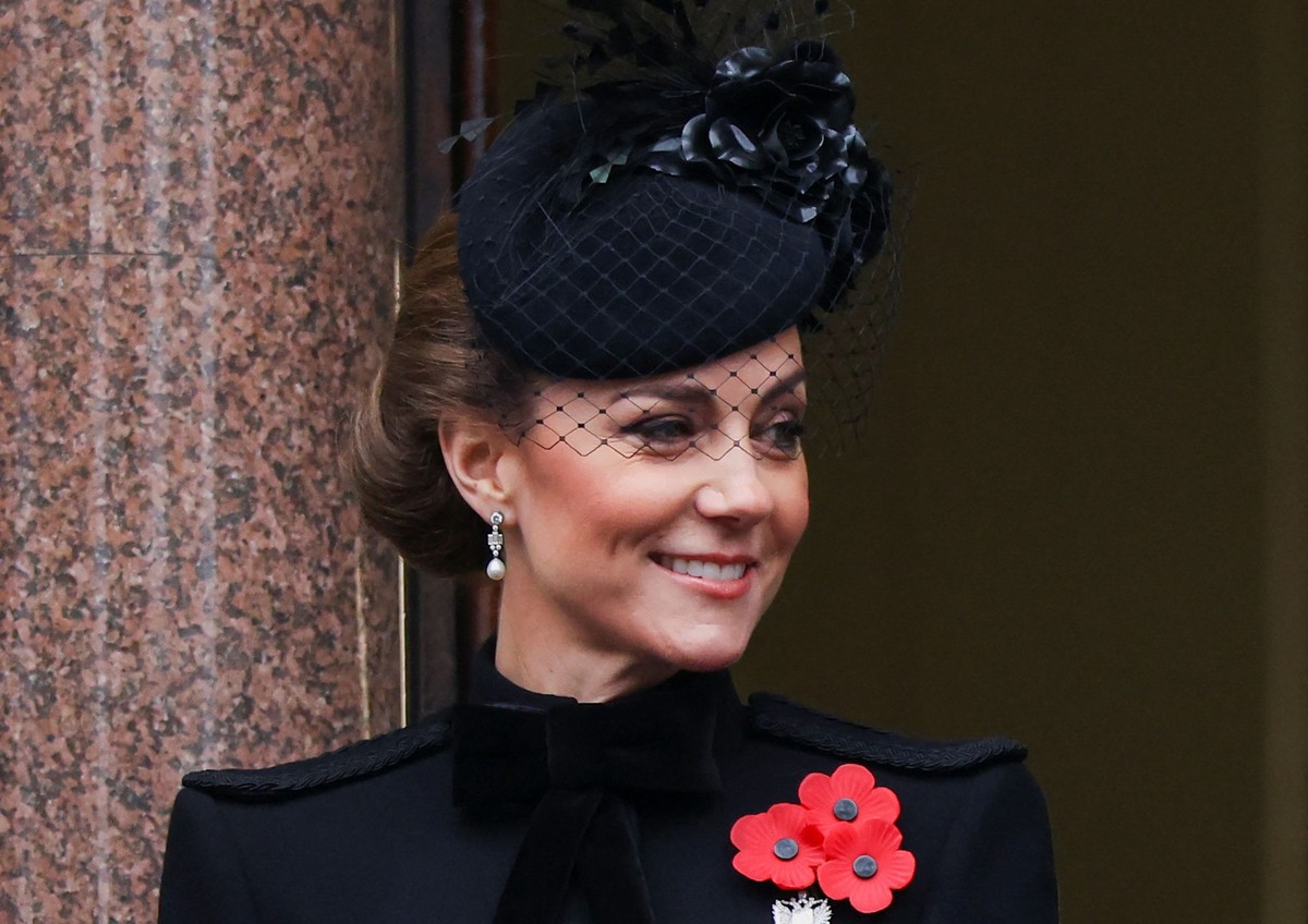 LONDON, ENGLAND - NOVEMBER 10: Catherine, Princess of Wales looks on from a balcony during the annual Service Of Remembrance at The Cenotaph on November 10, 2024 in London, England. Each year members  ...