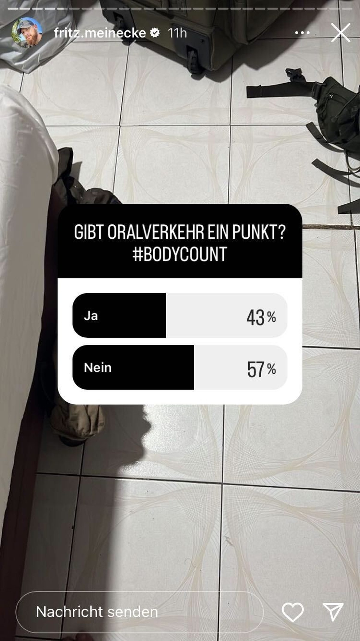 Auf Instagram bittet Fritz Meinecke seine Community um Unterstützung.