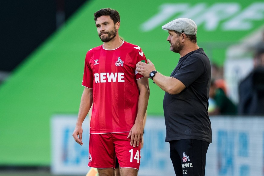 1. Fussball Bundesliga, VfL Wolfsburg - 1. FC Koeln 03.09.2022 Jonas Hector 1. FC Koeln, 14, Steffen Baumgart Trainer 1. FC Koeln 1. Fussball Bundesliga, VfL Wolfsburg - 1. FC Koeln, Wolfsburg, Volksw ...