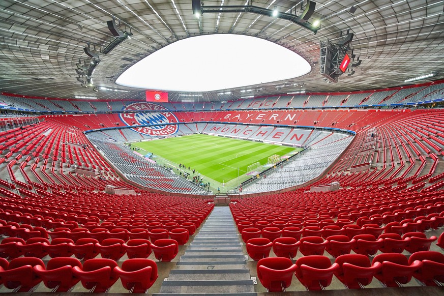 FC Bayern Munich Soccer, Munich, August 24, 2018 Allianz Arena Stadium, football stadium, tribunes, spectator tribunes, inside view, architecture lawn, inside, arena, pitch, design, red white, new FC  ...