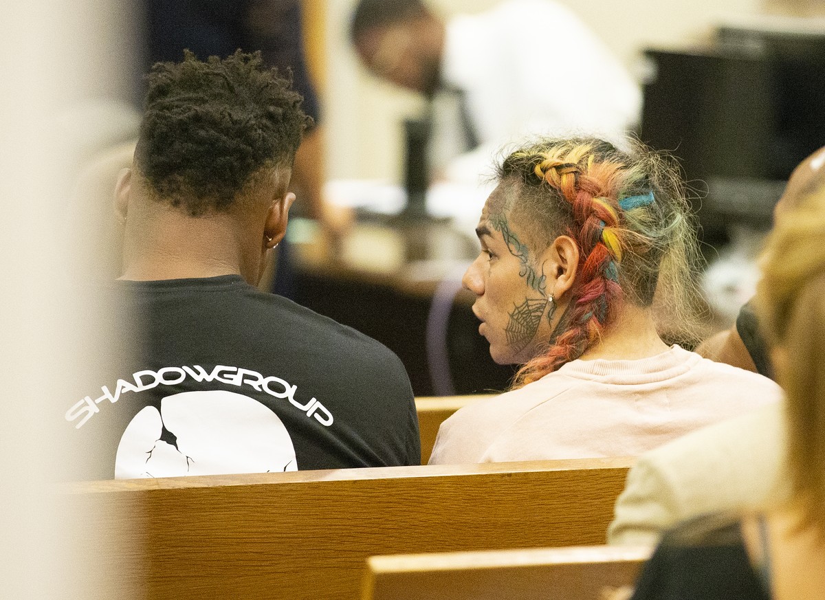 Tekashi 6ix9ine bei einer ersten Anhörung in Texas 2018.