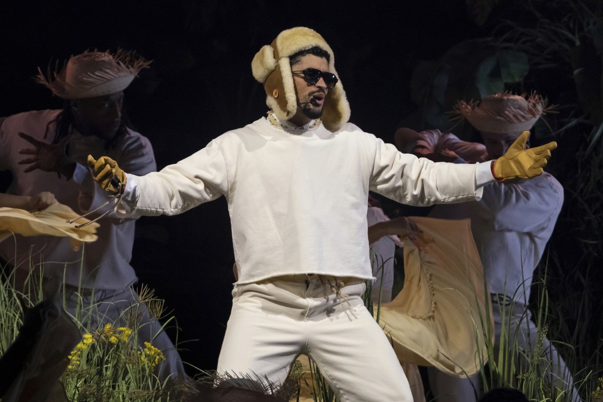 Bad Bunny performs during the final concert of his summer residency in his homeland at the Coliseo de Puerto Rico Jose Miguel Agrelot, in San Juan, Puerto Rico, Saturday, Sept. 20, 2025. (AP Photo/Ale ...
