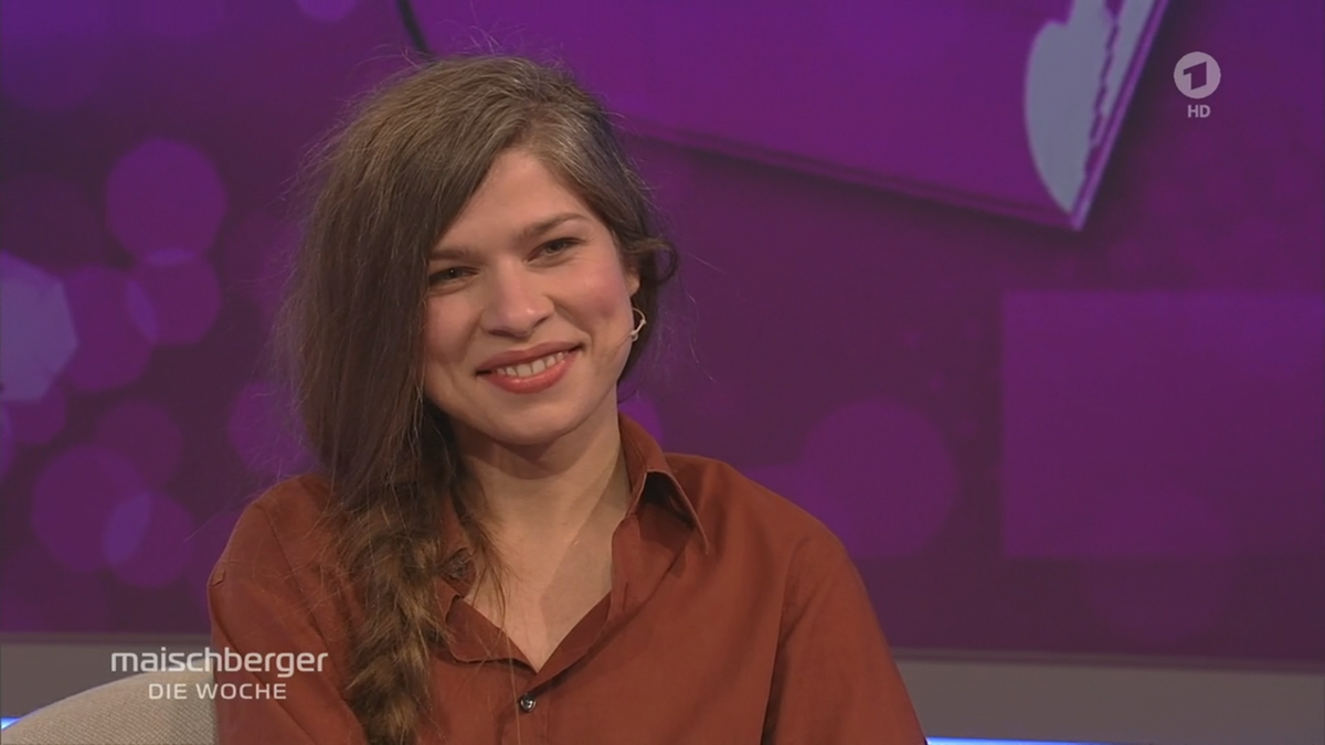 Will lieber die Realität ändern als die Sprache: Nele Pollatschek.
