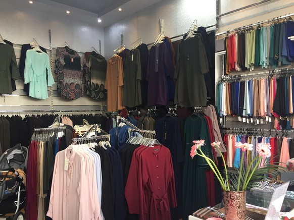 Das "Tabarak" Kleidungsgeschäft in Neukölln