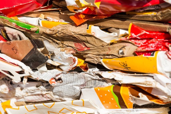 April 11, 2022, Kochlice, Lower Silesian Voivodeship, Poland: Compressed paper waste from a McDonalds restaurant seen in Kochlice. Kochlice Poland - ZUMAs197 20220411_zab_s197_011 Copyright: xKarolxSe ...