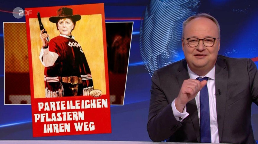 Amüsiert sich wie immer gerne über Angela Merkel: Oliver Welke in der "heute-show" im ZDF:
