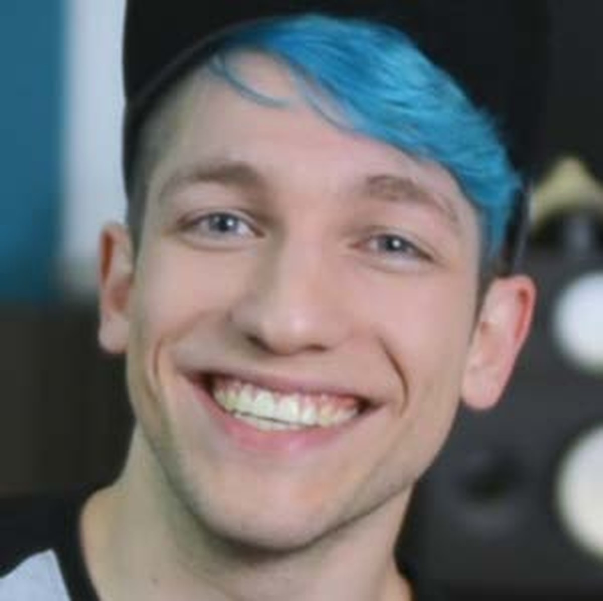 Rezo, Webvideoproduzent, Kolumnist und Musiker / Weiterer Text �ber ots und www.presseportal.de/nr/62483 / Die Verwendung dieses Bildes ist f�r redaktionelle Zwecke unter Beachtung ggf. genannter Nutz ...