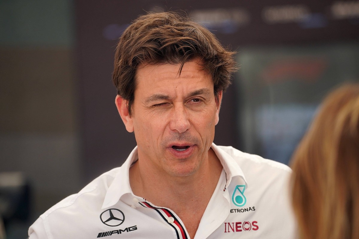 FORMULA 1 ETIHAD AIRWAYS ABU DHABI GRAND PRIX 2022 / 19.11.2022, Yas Marina Circuit, Abu Dhabi, FORMULA 1 ETIHAD AIRWAYS ABU DHABI GRAND PRIX 2022 , im Bild Teamchef und Gesch�ftsf�hrer Toto Wolff Mer ...