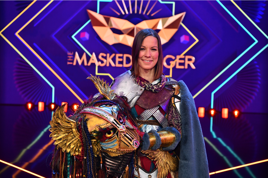 Kämpfte um den Sieg bei "The Masked Singer" und wurde Dritte: Christina Stürmer alias die Heldin.