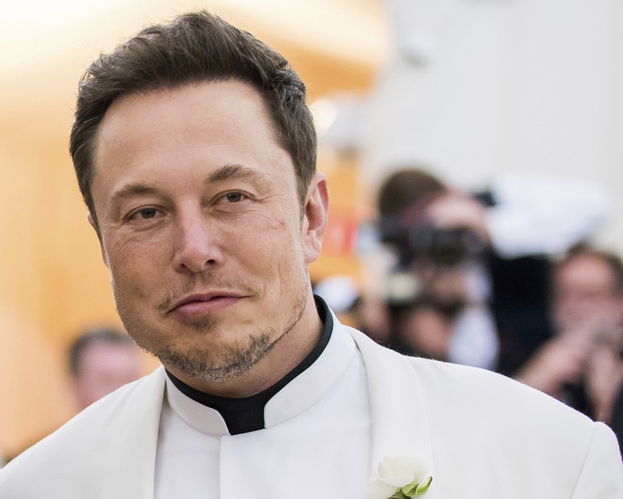 FILE - In this May 7, 2018, file photo, Elon Musk attends The Metropolitan Museum of Art&#039;s Costume Institute benefit gala celebrating the opening of the Heavenly Bodies: Fashion and the Catholic  ...