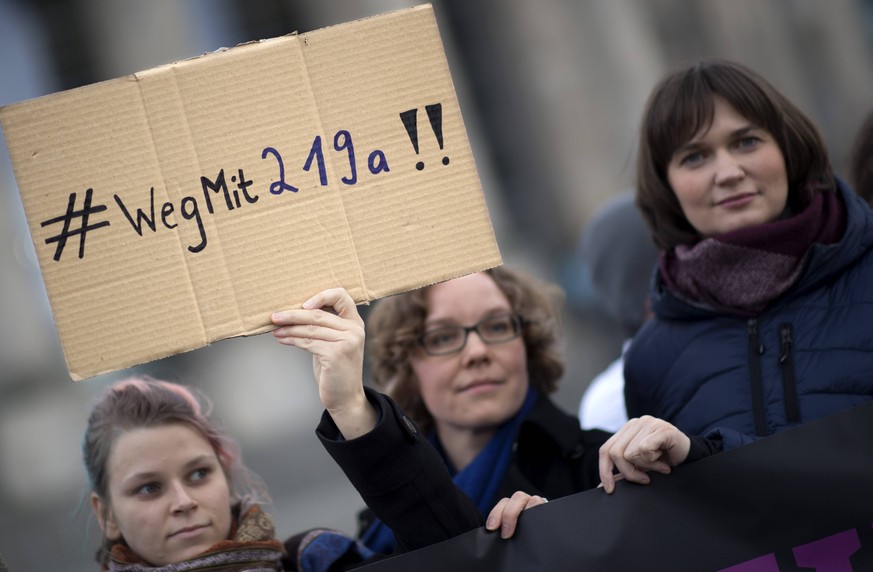 Sozialverbände kämpfen gegen das Werbeverbot für Abtreibungen
