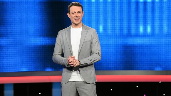 ARD GEFRAGT - GEJAGT FOLGE 738, &quot;Alexander Bommes präsentiert beliebtes Quizformat&quot;, am Montag (13.05.24) um 18:00 Uhr im ERSTEN.
Moderator Alexander Bommes.
© ARD/Uwe Ernst, honorarfrei - V ...
