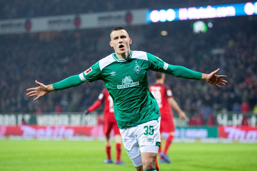 Bremen, Deutschland 26.01.2019: 1. Bundesliga - 2018/2019 - SV Werder Bremen vs. SG Eintracht Frankfurt Maximilian Eggestein (Bremen) jubelt nach seinem Tor zum 1:0 DFL regulations prohibit any use of ...