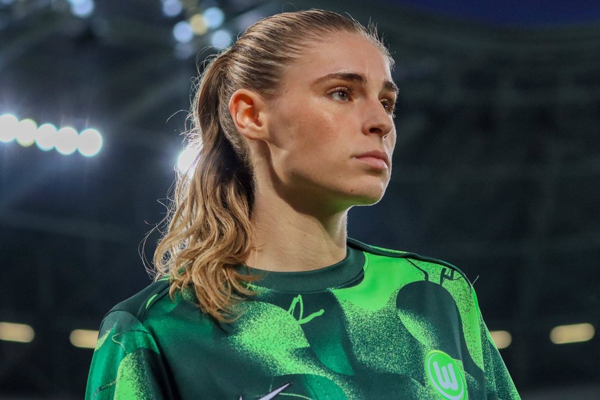 Dresden, Deutschland 25. August 2024: Supercup - Frauen - 2024 / 2025 - VfL Wolfsburg vs. 1. FC Bayern M