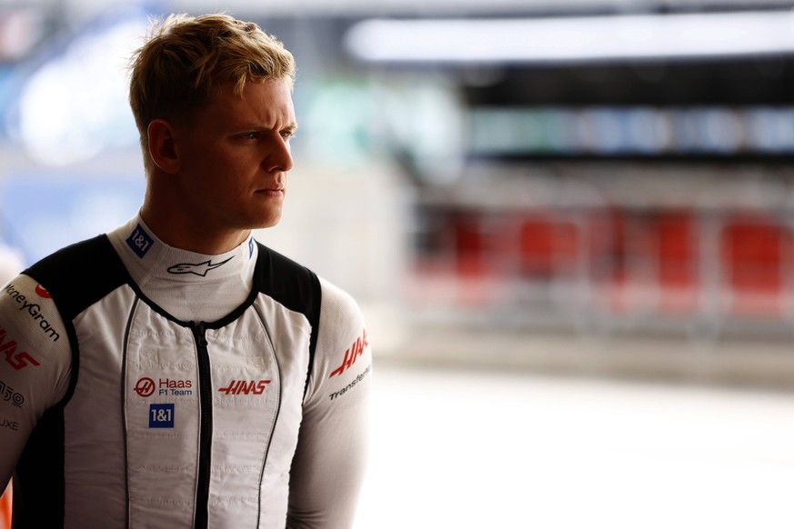 Formula 1 2022: United States GP CIRCUIT OF THE AMERICAS, UNITED STATES OF AMERICA - OCTOBER 23: Mick Schumacher, Haas F1 Team during the United States GP at Circuit of the Americas on Sunday October  ...