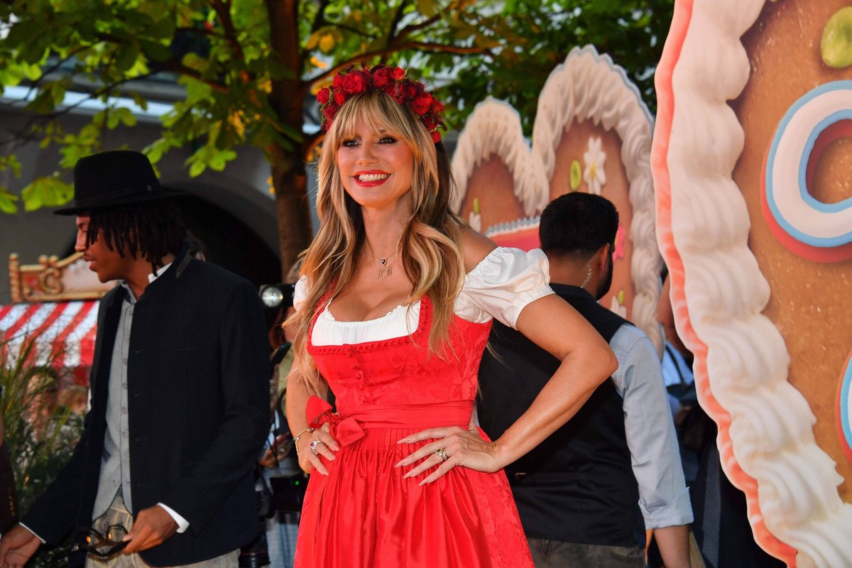 Heidi Klum bei ihrem HeidiFest by Heidi Klum Pre Oktoberfest Event im Hofbraeuhaus in Muenchen am 18.09.2025 HeidiFest by Heidi Klum Pre Oktoberfest Event in Muenchen *** Heidi Klum at her HeidiFest b ...